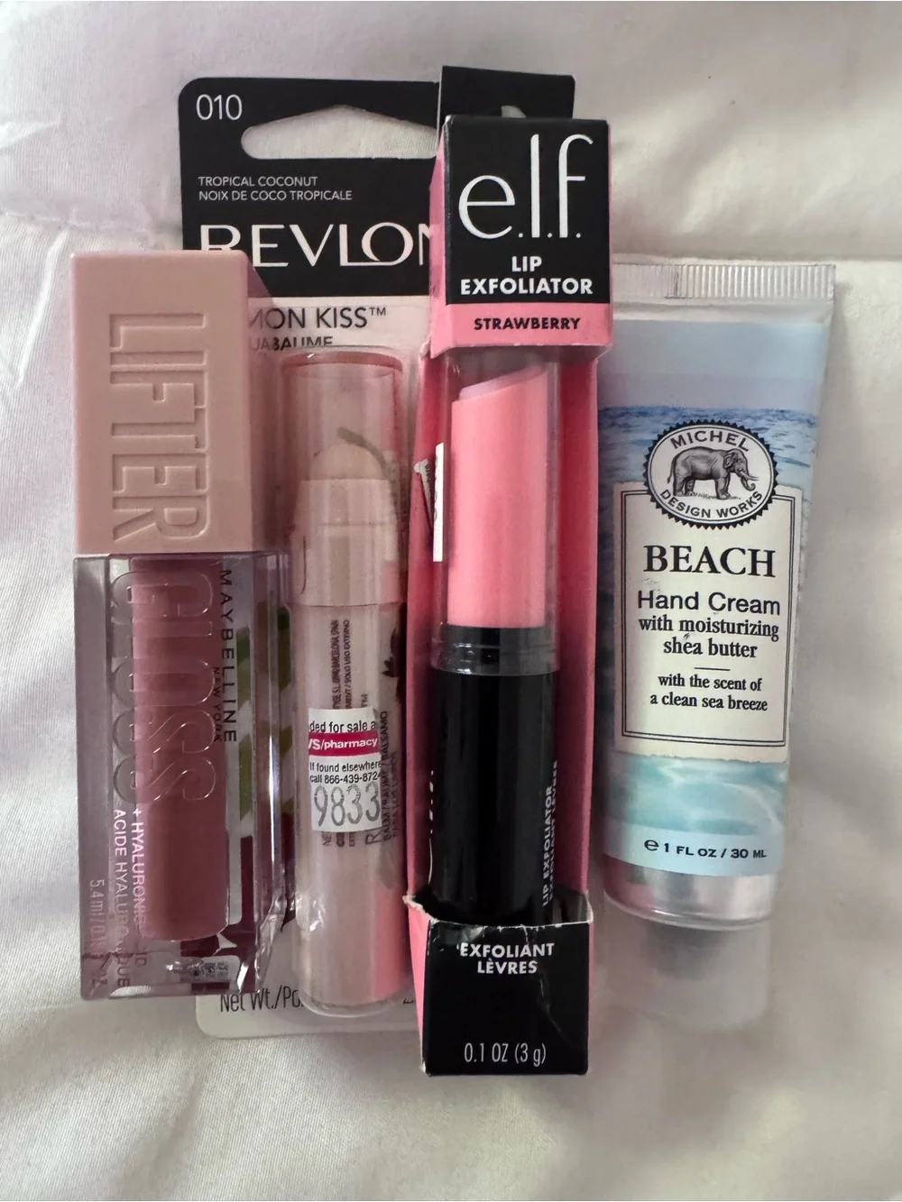 Strawberry 🍓 Bundle – 4-piece set NWT